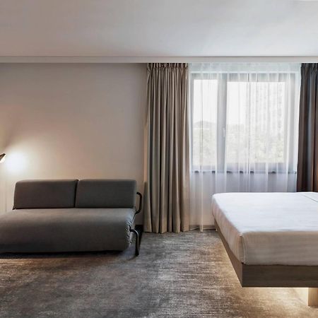 Moxy Hamburg City מראה חיצוני תמונה